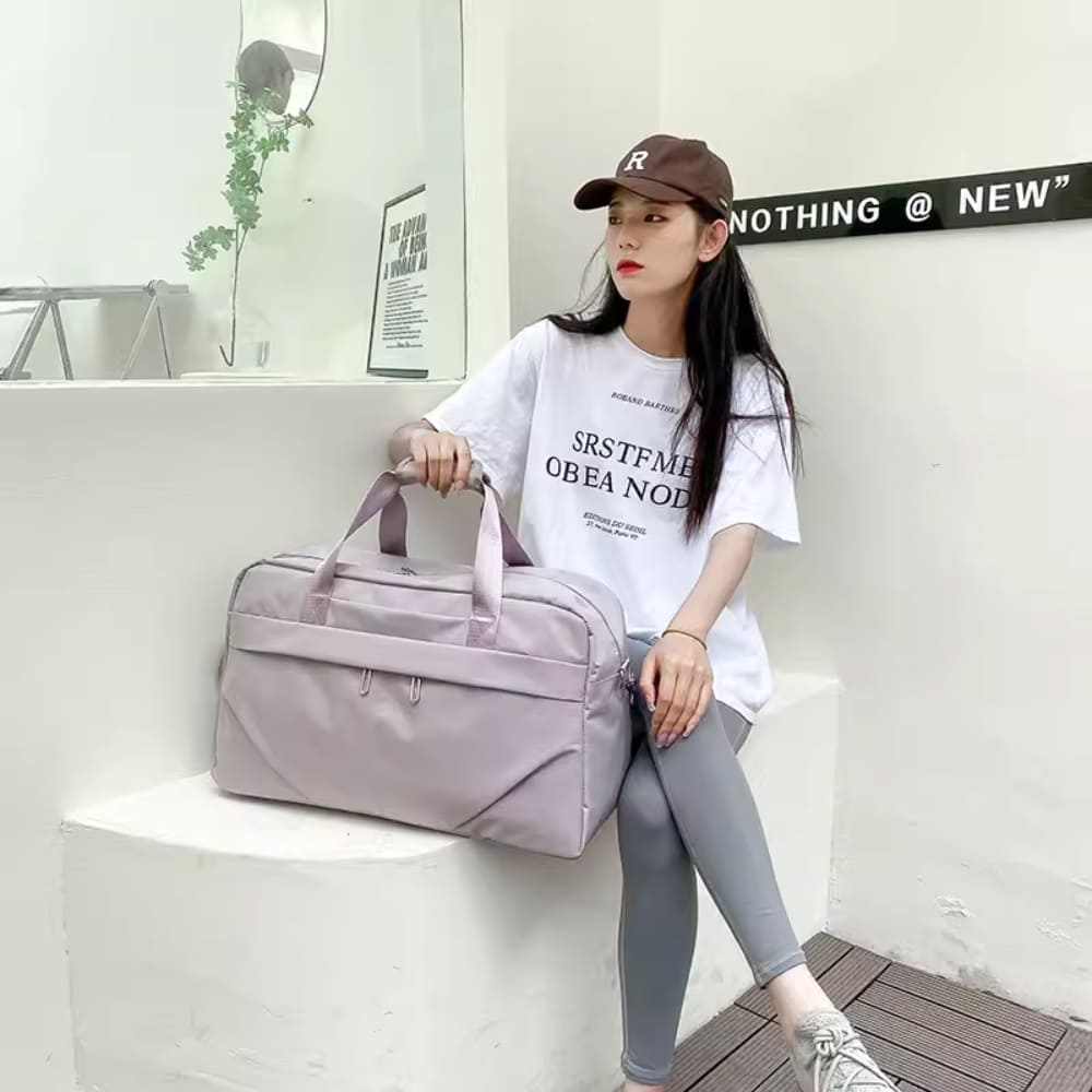Lợi ích khi đặt may túi du lịch nữ tại Trung Nguyên