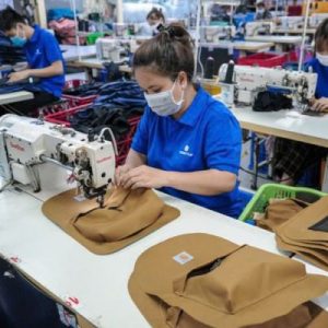 Xưởng sản xuất túi xách Trung Nguyên